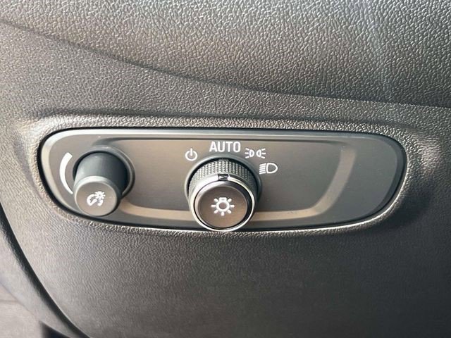 Certified 2024 Chevrolet Equinox LS w/ LS Convenience Package FWD image 15