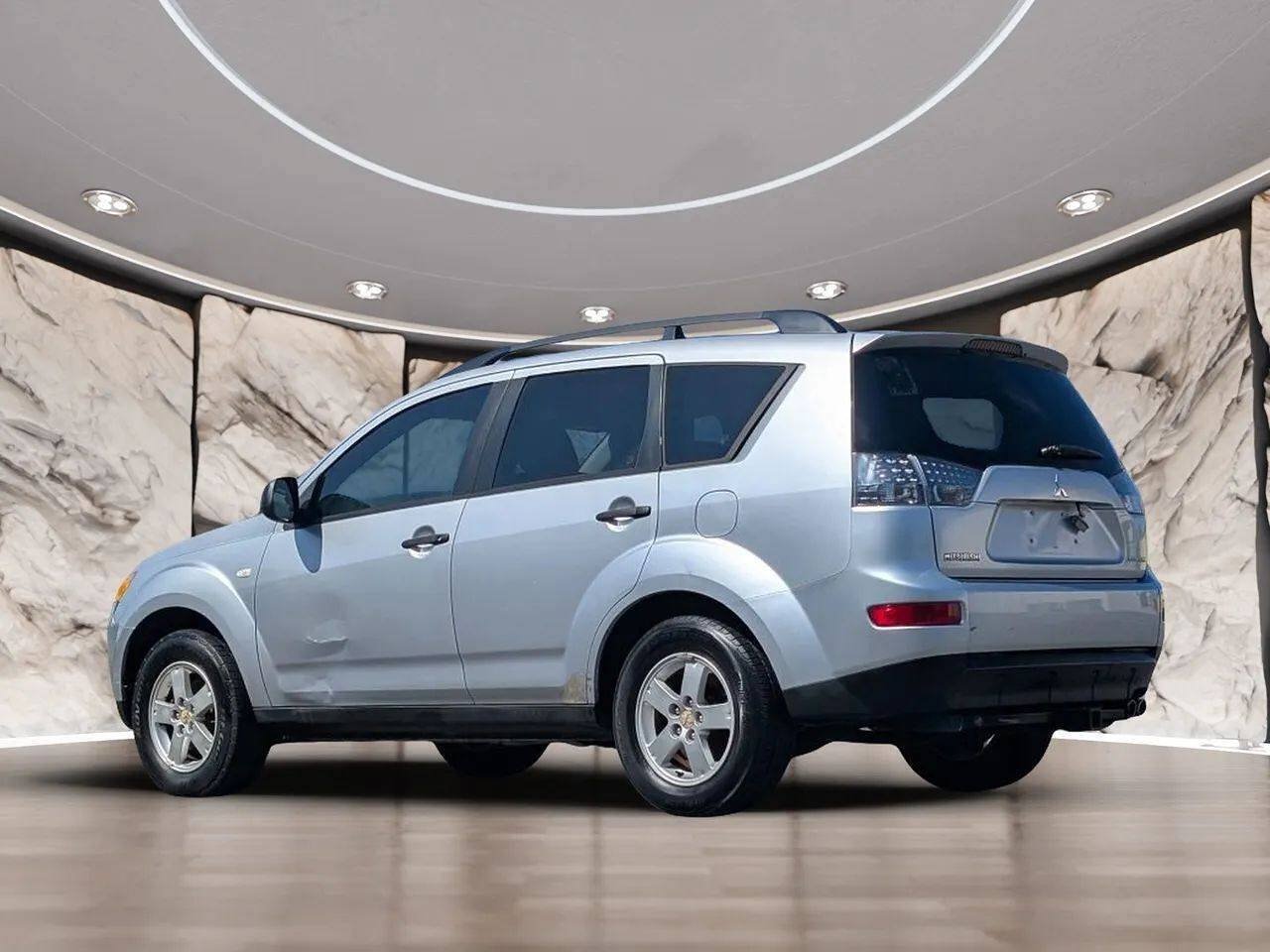 Used 2007 Mitsubishi Outlander LS AWD/4WD image 7