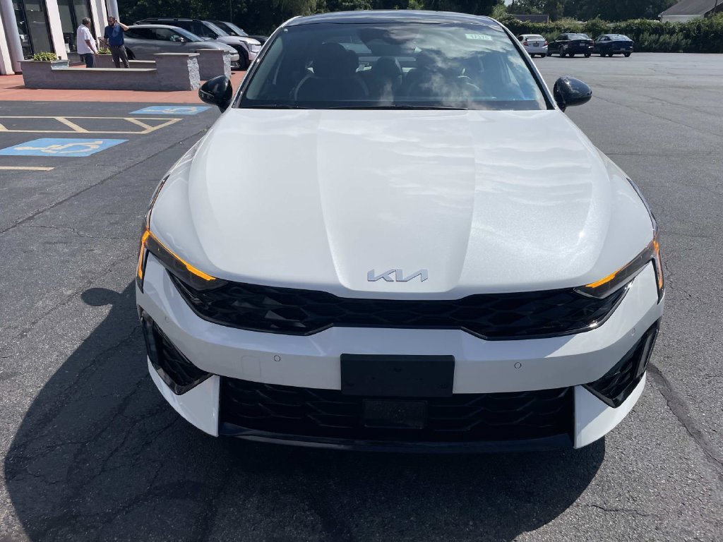 New 2026 Kia K5 GT-Line w/ GT-Line Premium Package FWD image 3