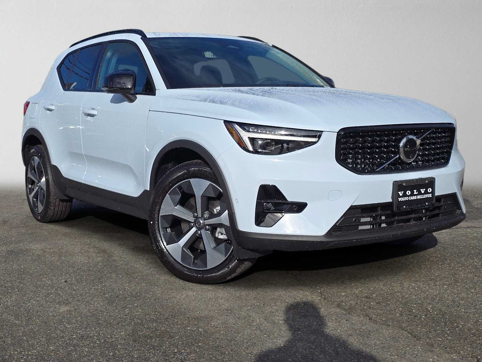 New 2026 Volvo XC40 B5 Plus w/ Protection Package Premier AWD/4WD image 1
