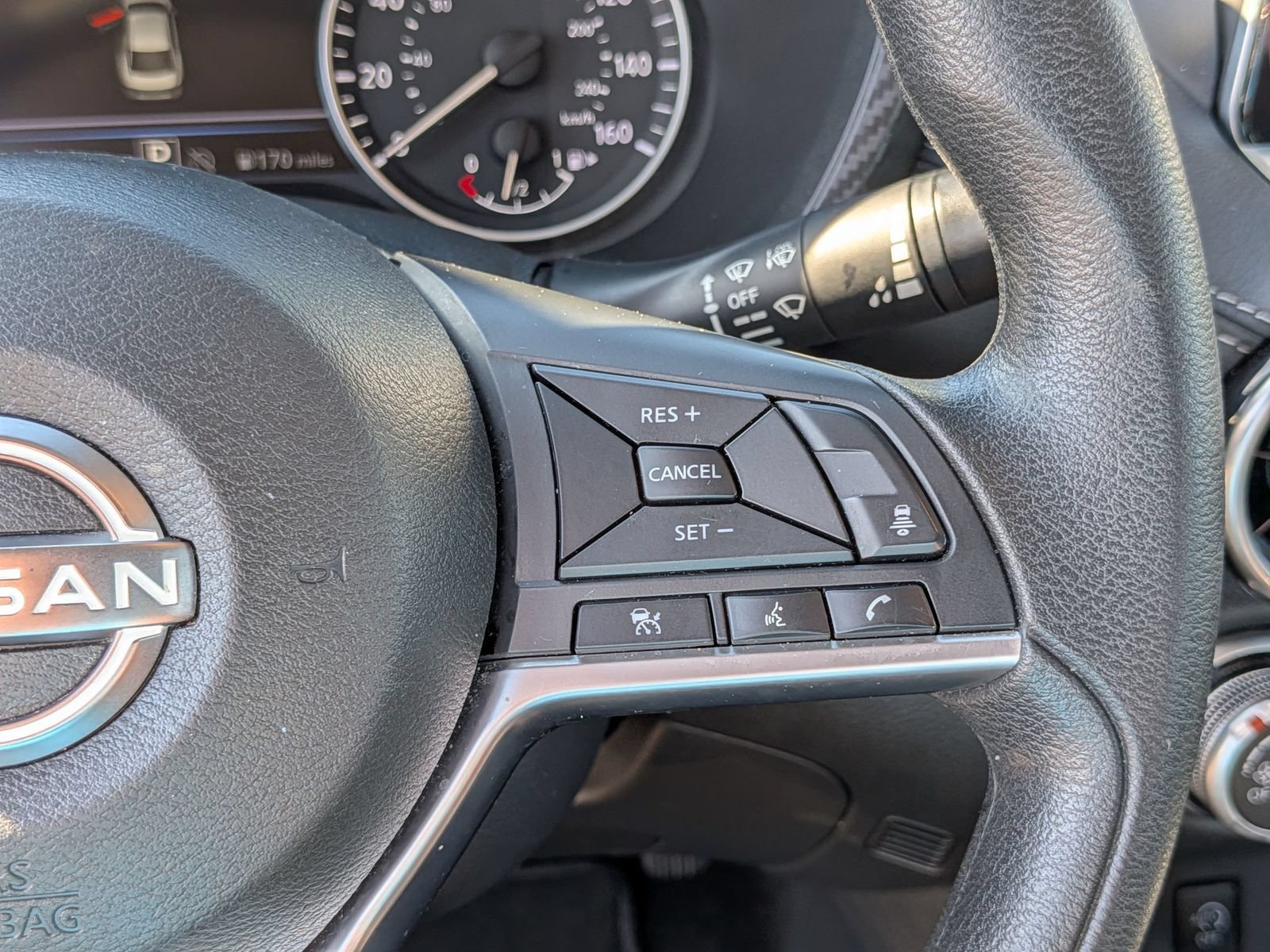 Used 2024 Nissan Sentra SV FWD image 19