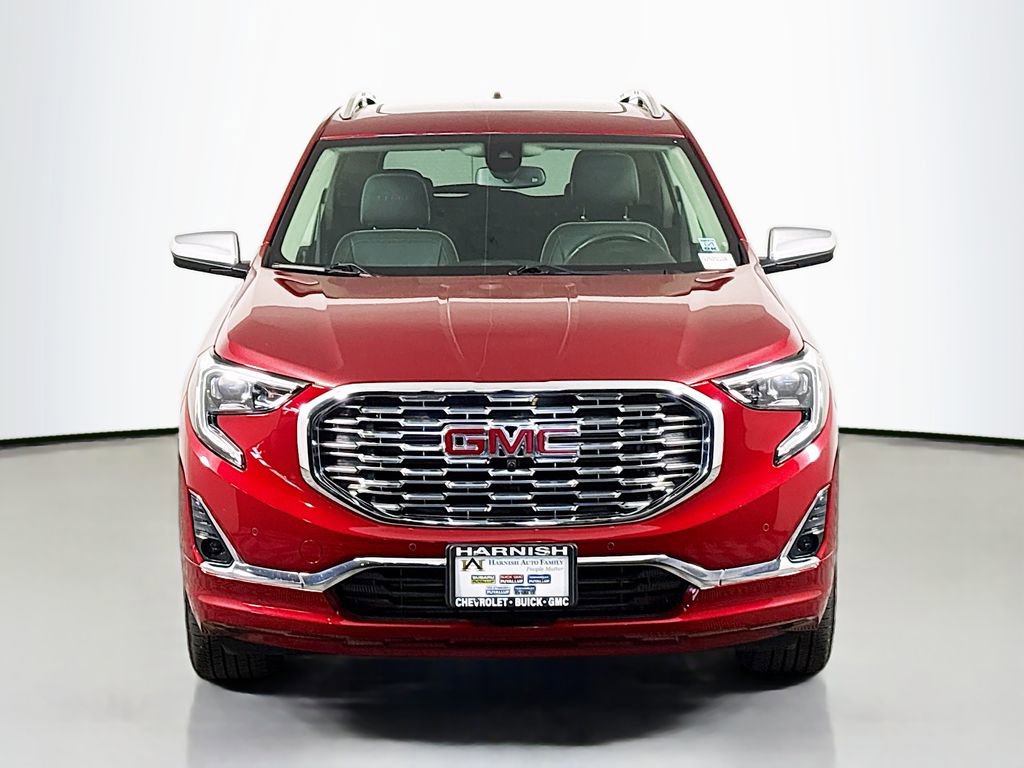Used 2018 GMC Terrain Denali w/ Advanced Safety Package AWD/4WD image 2