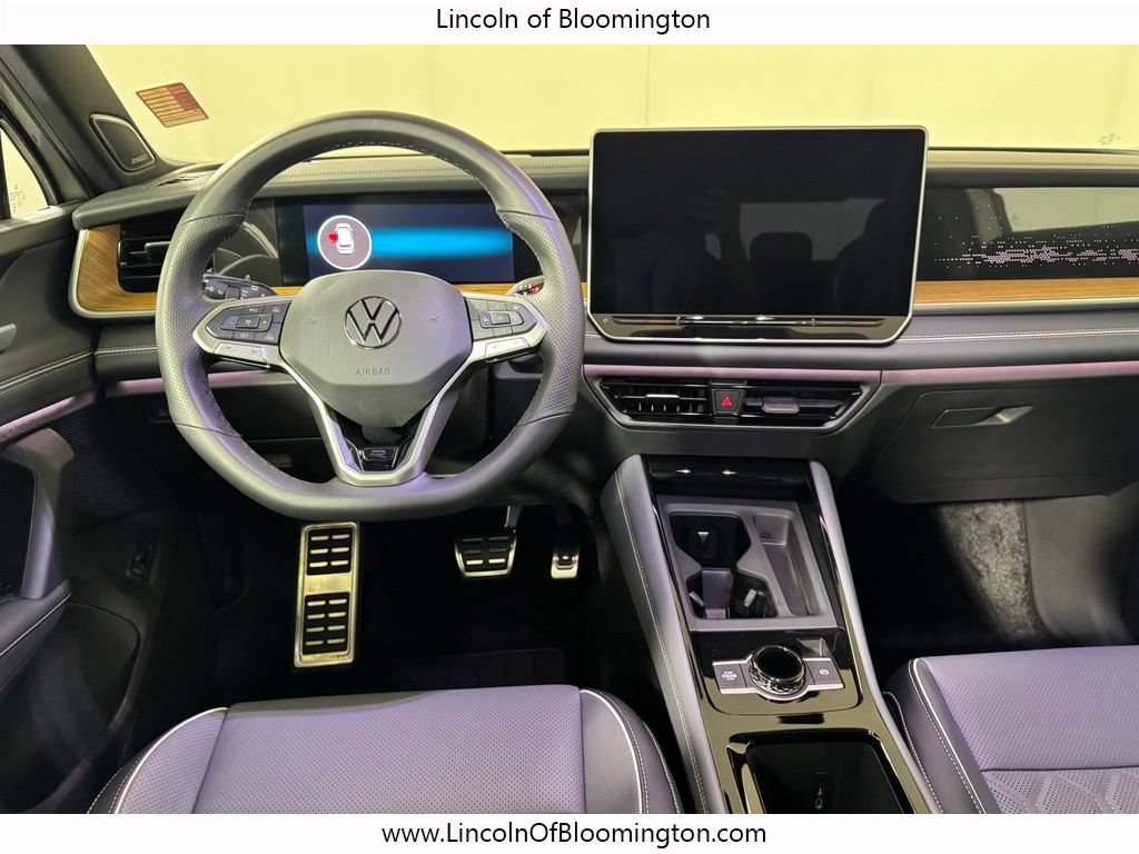 Used 2026 Volkswagen Tiguan SEL R-Line AWD/4WD image 15