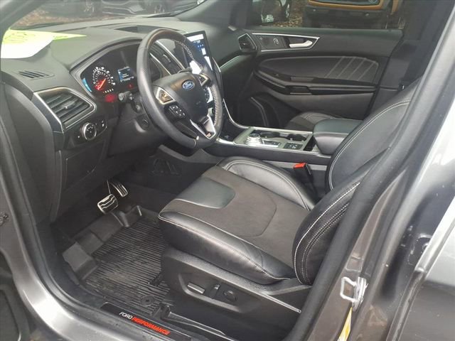 Certified 2024 Ford Edge ST w/ Equipment Group 401A image 15