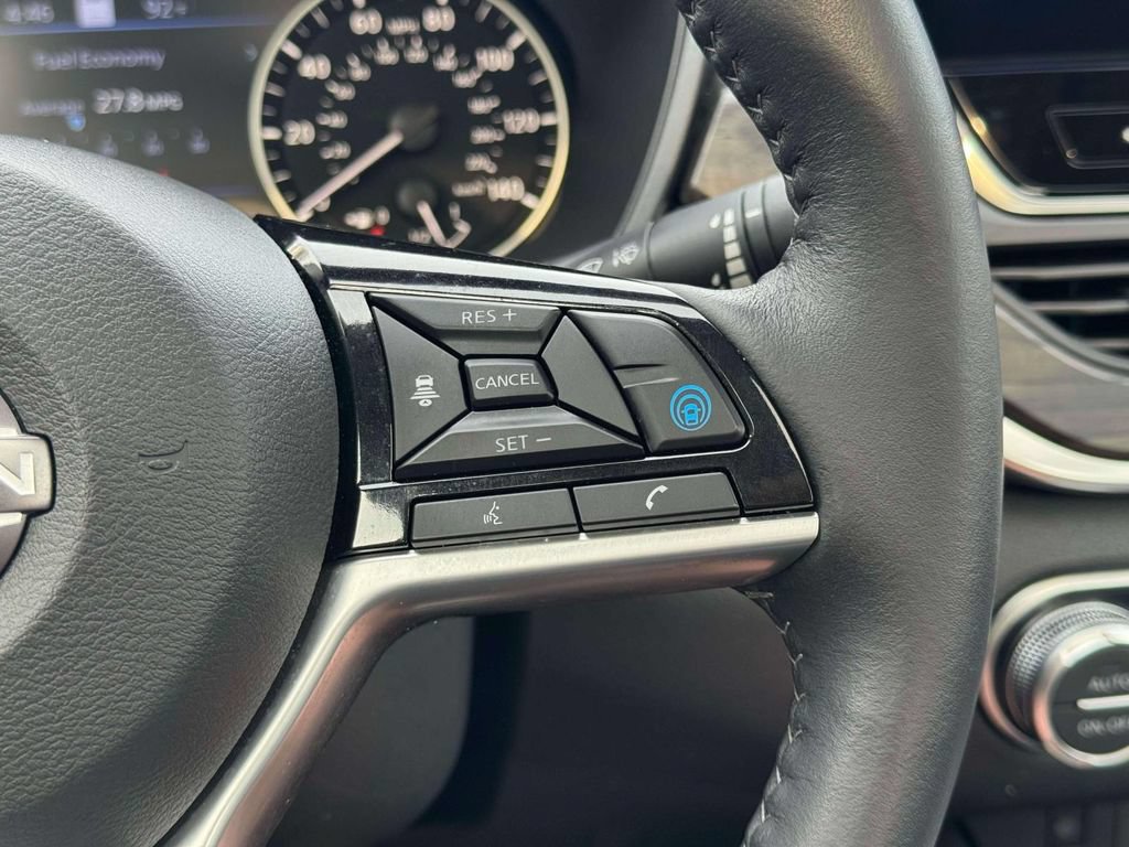 Certified 2025 Nissan Altima 2.5 SL FWD image 24