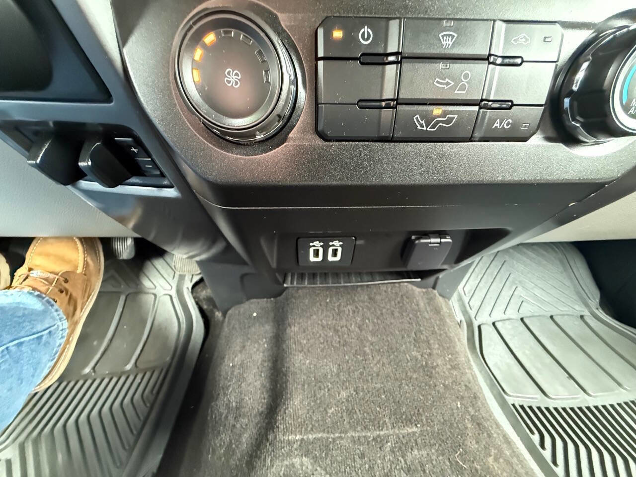 Used 2019 Ford F150 XLT w/ XTR Package AWD/4WD image 20