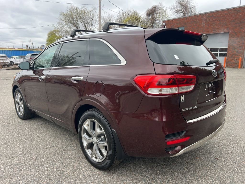 Used 2017 Kia Sorento SX AWD/4WD image 3