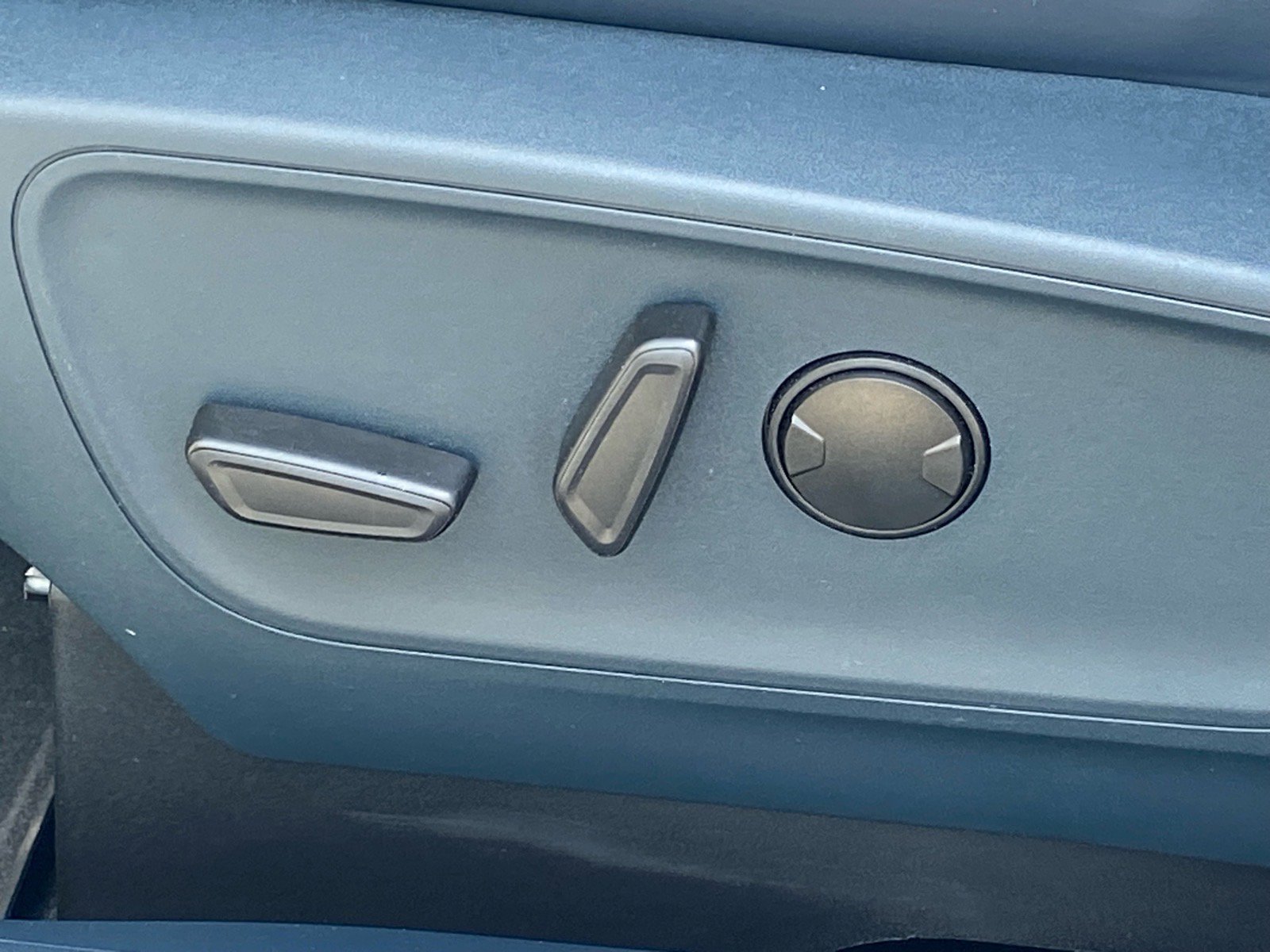 Certified 2024 Ford Maverick Lariat image 19