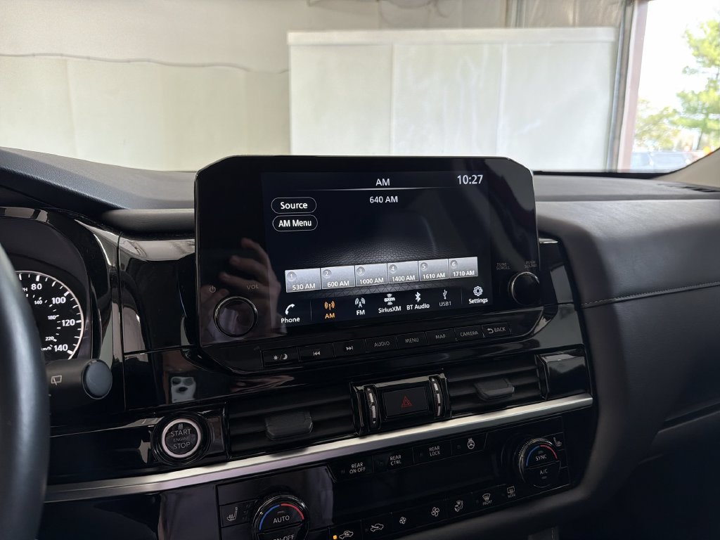 Certified 2024 Nissan Pathfinder SL AWD/4WD image 28