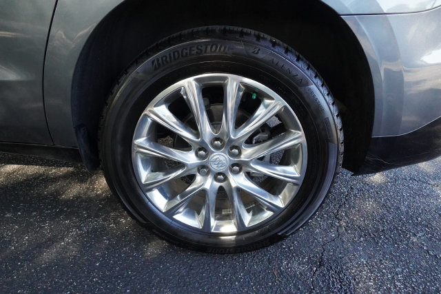 Used 2018 Buick Enclave Premium w/ Trailering Package FWD image 40