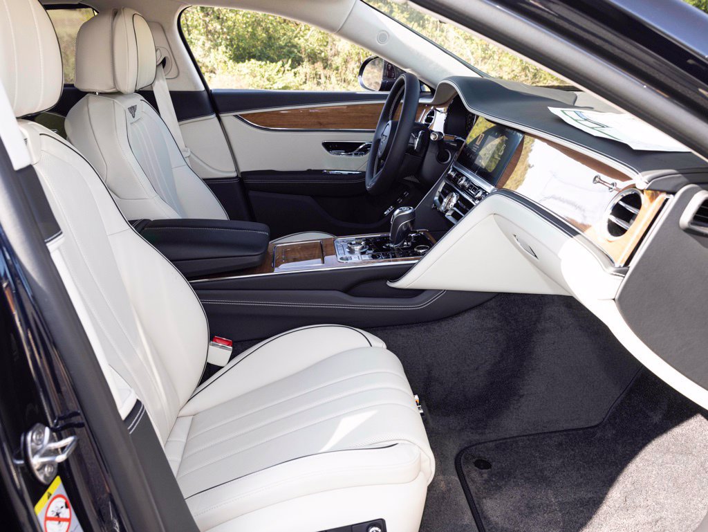 New 2027 Bentley Flying Spur AWD/4WD image 74