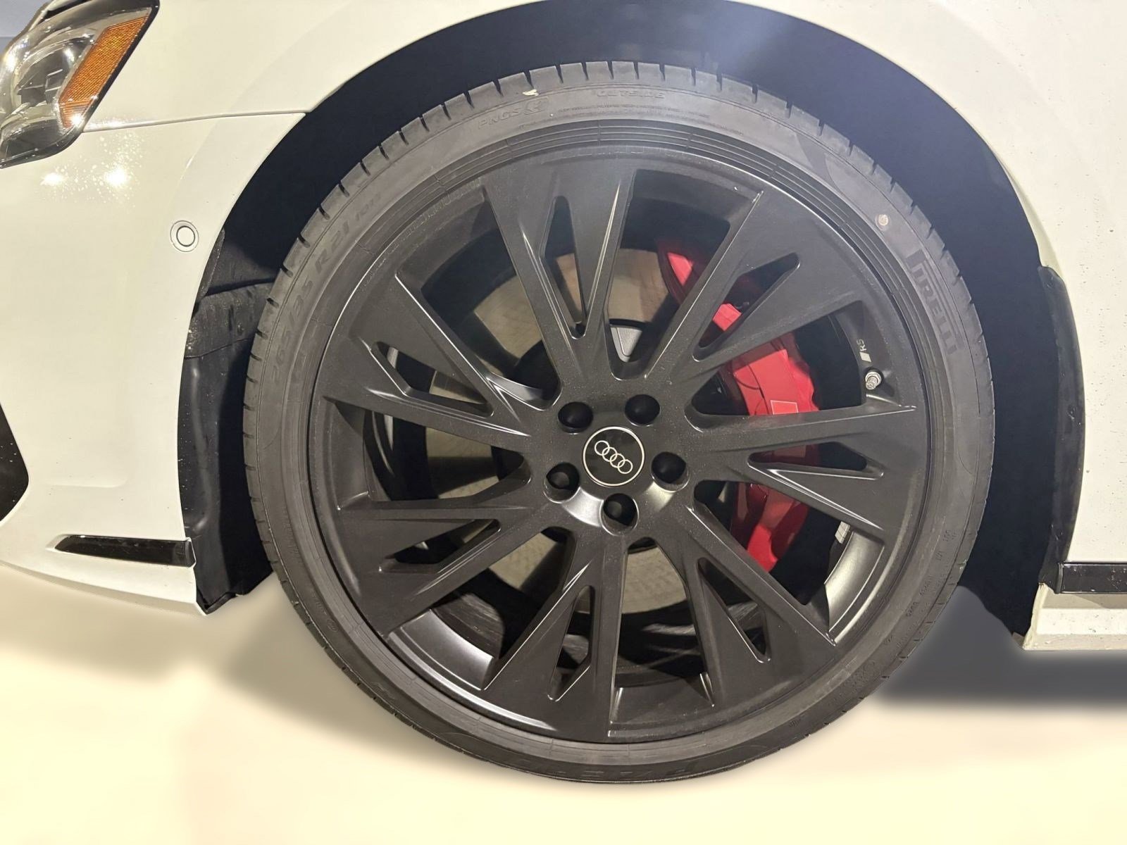 New 2025 Audi S8 image 11