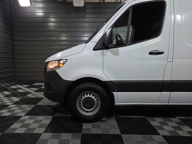 Used 2023 Mercedes-Benz Sprinter 2500 image 29