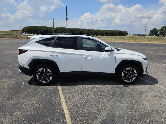Used 2025 Hyundai Tucson SEL FWD image 4