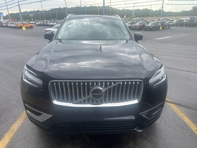 Used 2024 Volvo XC90 B6 Ultimate w/ Lounge Package AWD/4WD image 2