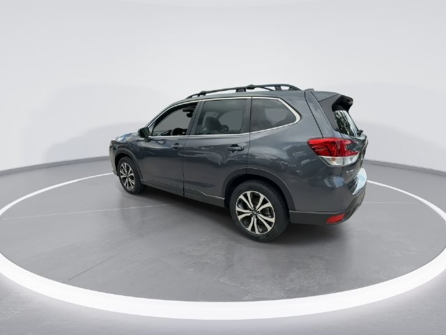 Used 2023 Subaru Forester Limited AWD/4WD image 6