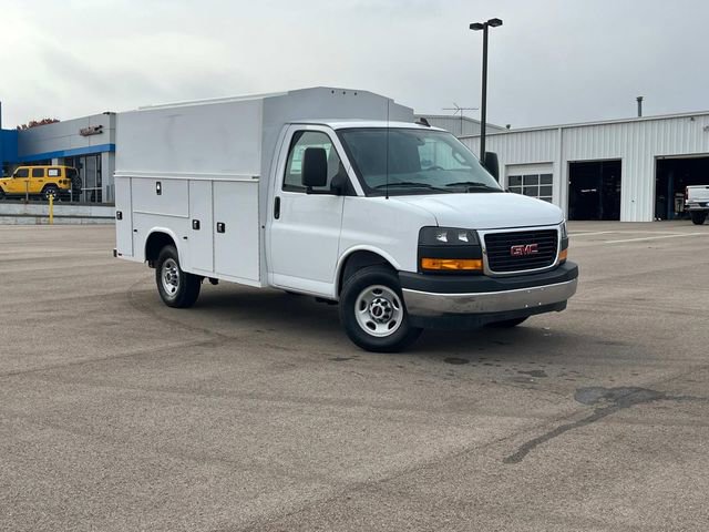 New 2025 GMC Savana 3500 w/ Power Convenience Package video 2
