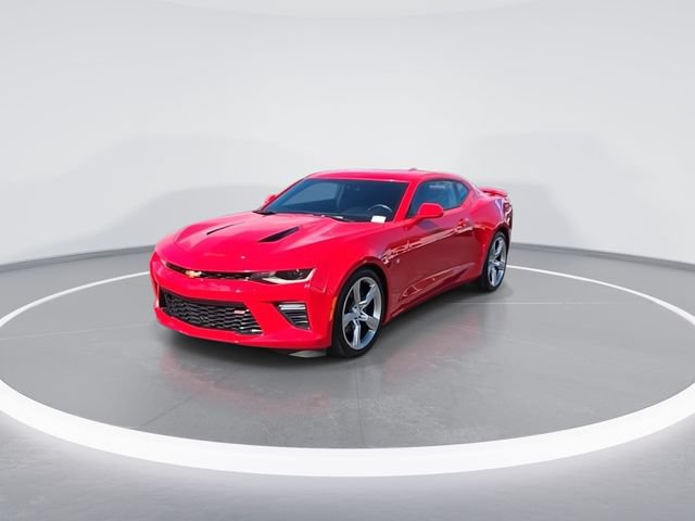 Used 2018 Chevrolet Camaro SS RWD image 8
