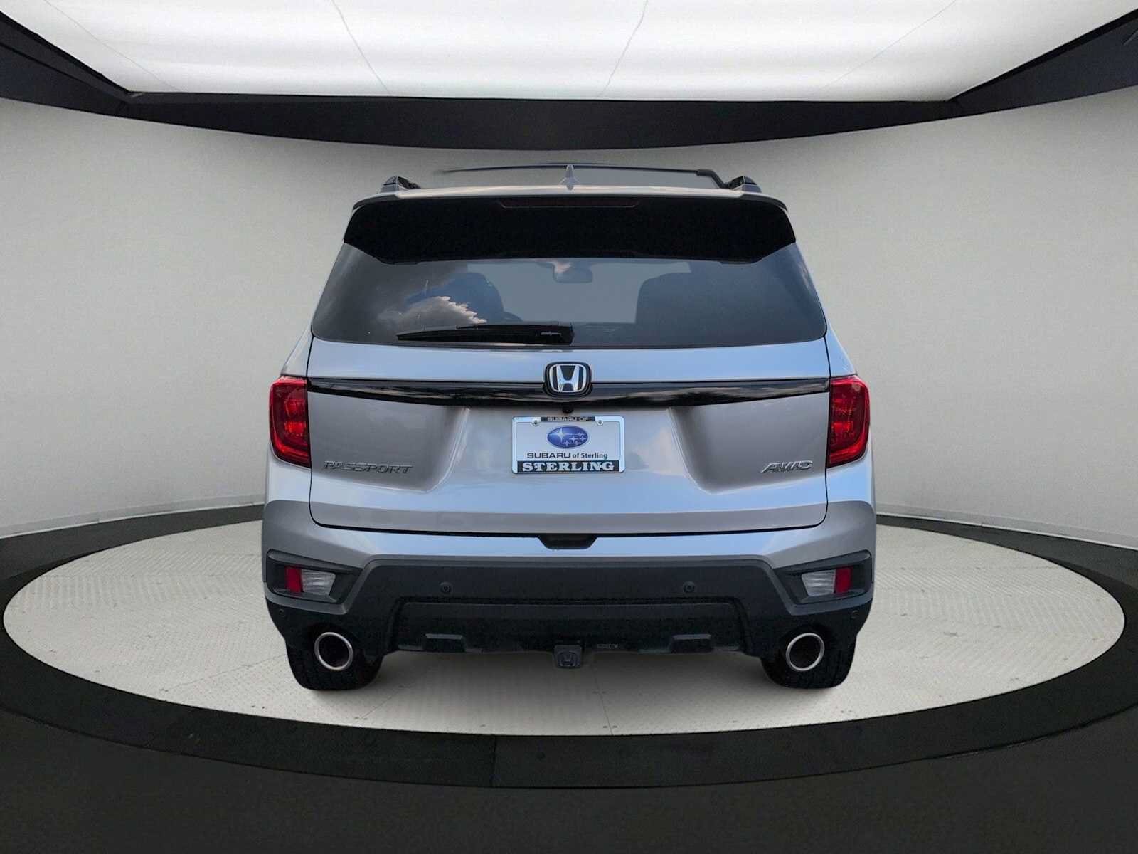 Used 2025 Honda Passport EX-L image 7