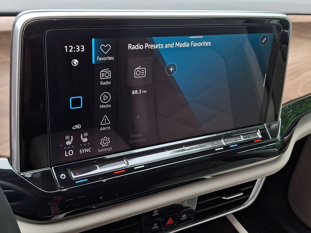 Certified 2024 Volkswagen Atlas SE AWD/4WD image 18