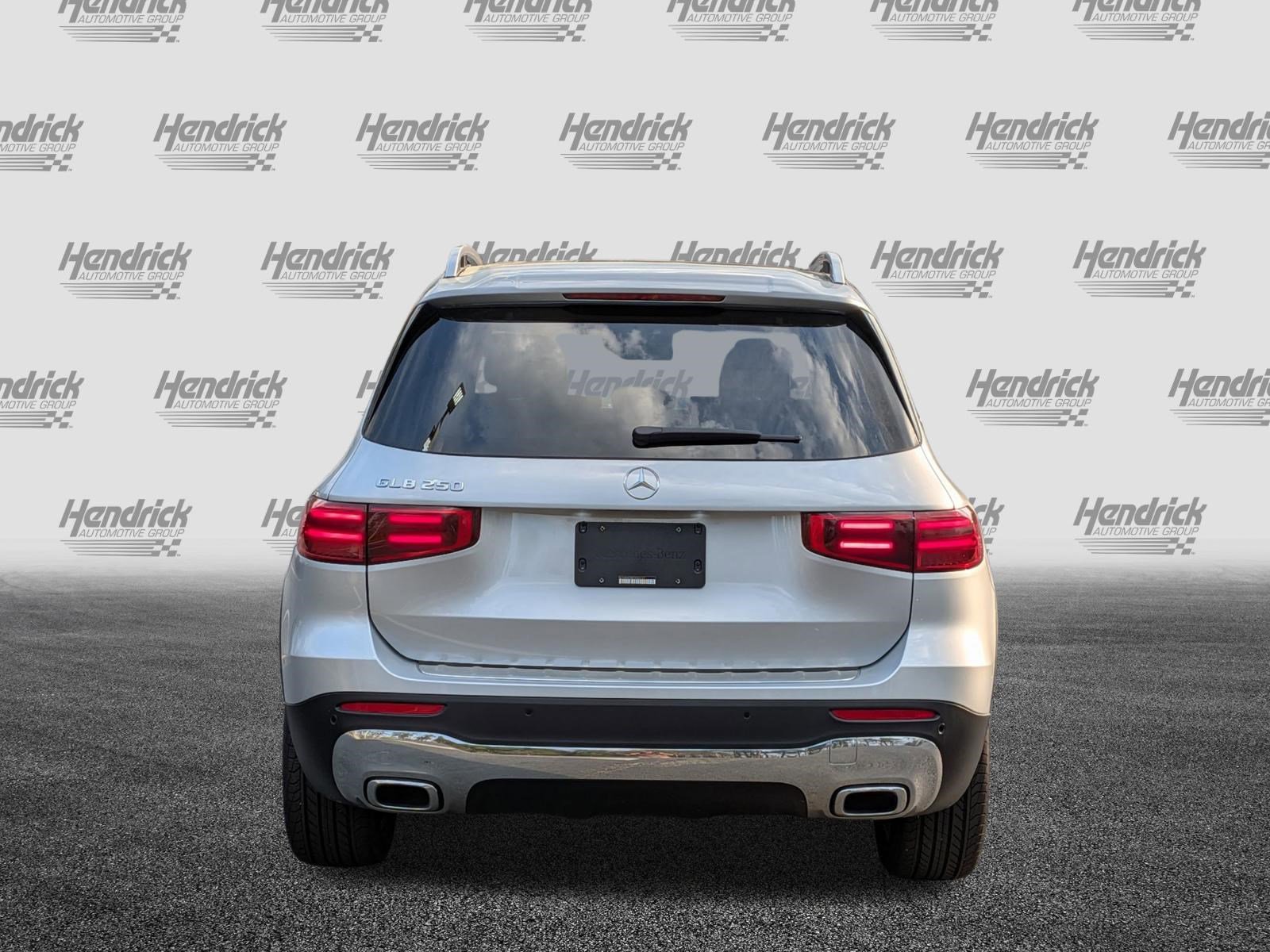 Certified 2026 Mercedes-Benz GLB 250 image 8
