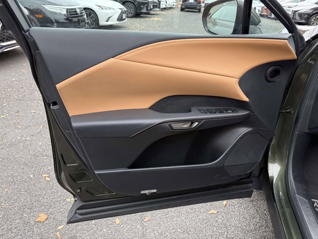 Used 2023 Lexus RX 350 Premium Plus w/ Accessory Package (Z1) image 12
