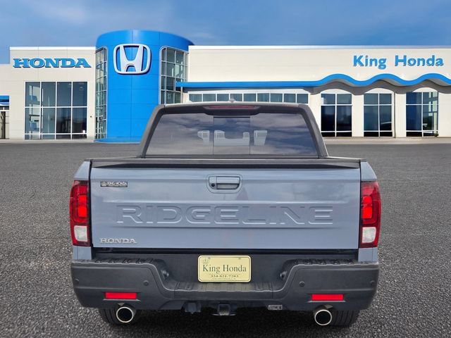 Used 2025 Honda Ridgeline Black Edition image 8