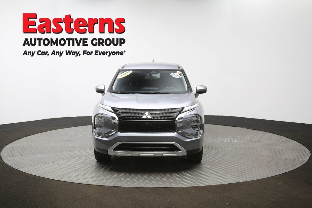 Used 2024 Mitsubishi Outlander SE image 53