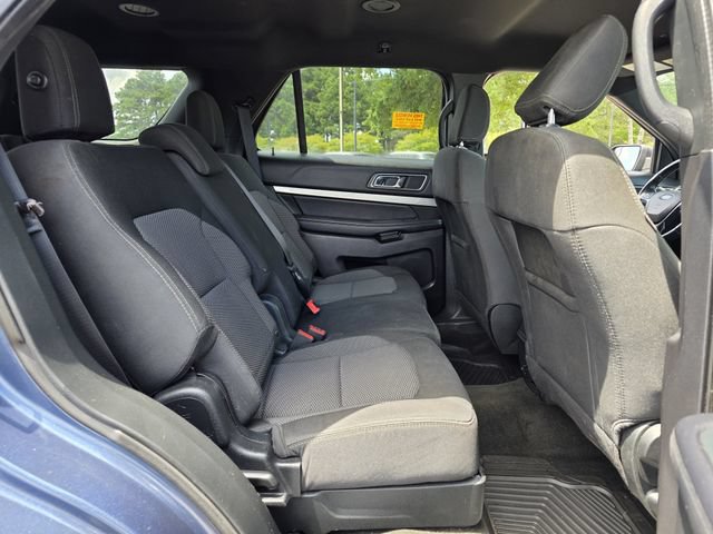 Used 2018 Ford Explorer XLT FWD image 28