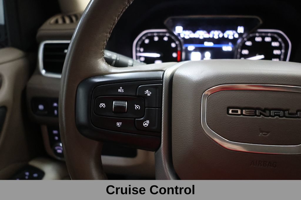 Used 2021 GMC Yukon Denali w/ LPO, Illumination Package AWD/4WD image 46