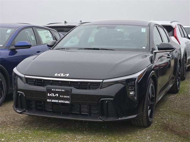 New 2025 Kia K4 GT-Line image 3