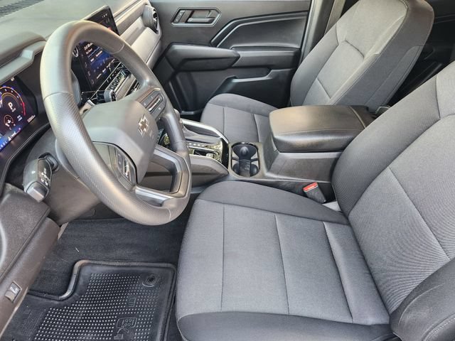 Used 2024 Chevrolet Colorado Trail Boss w/ Advanced Trailering Package AWD/4WD image 4