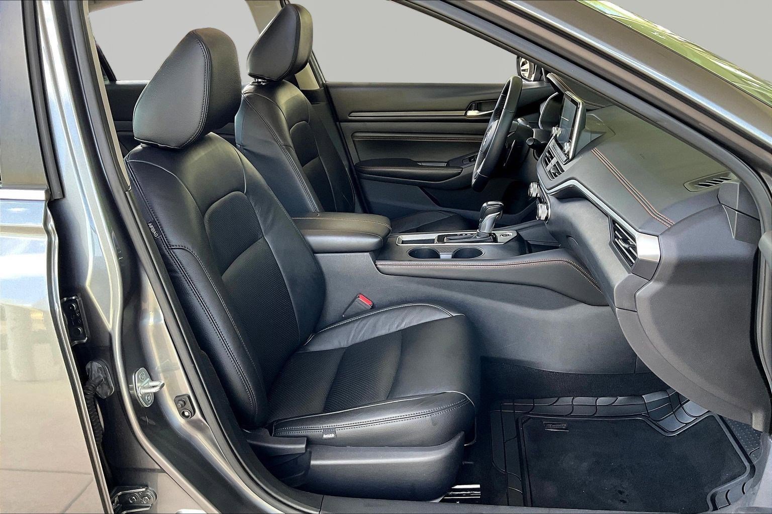 Used 2019 Nissan Altima 2.5 SR w/ SR Premium Package FWD image 28