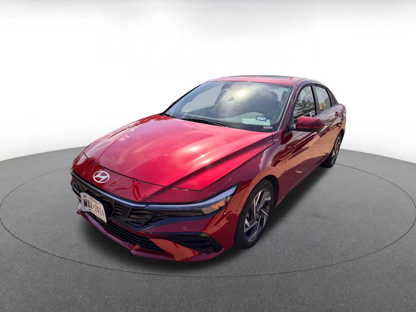 Used 2025 Hyundai Elantra SEL image 3
