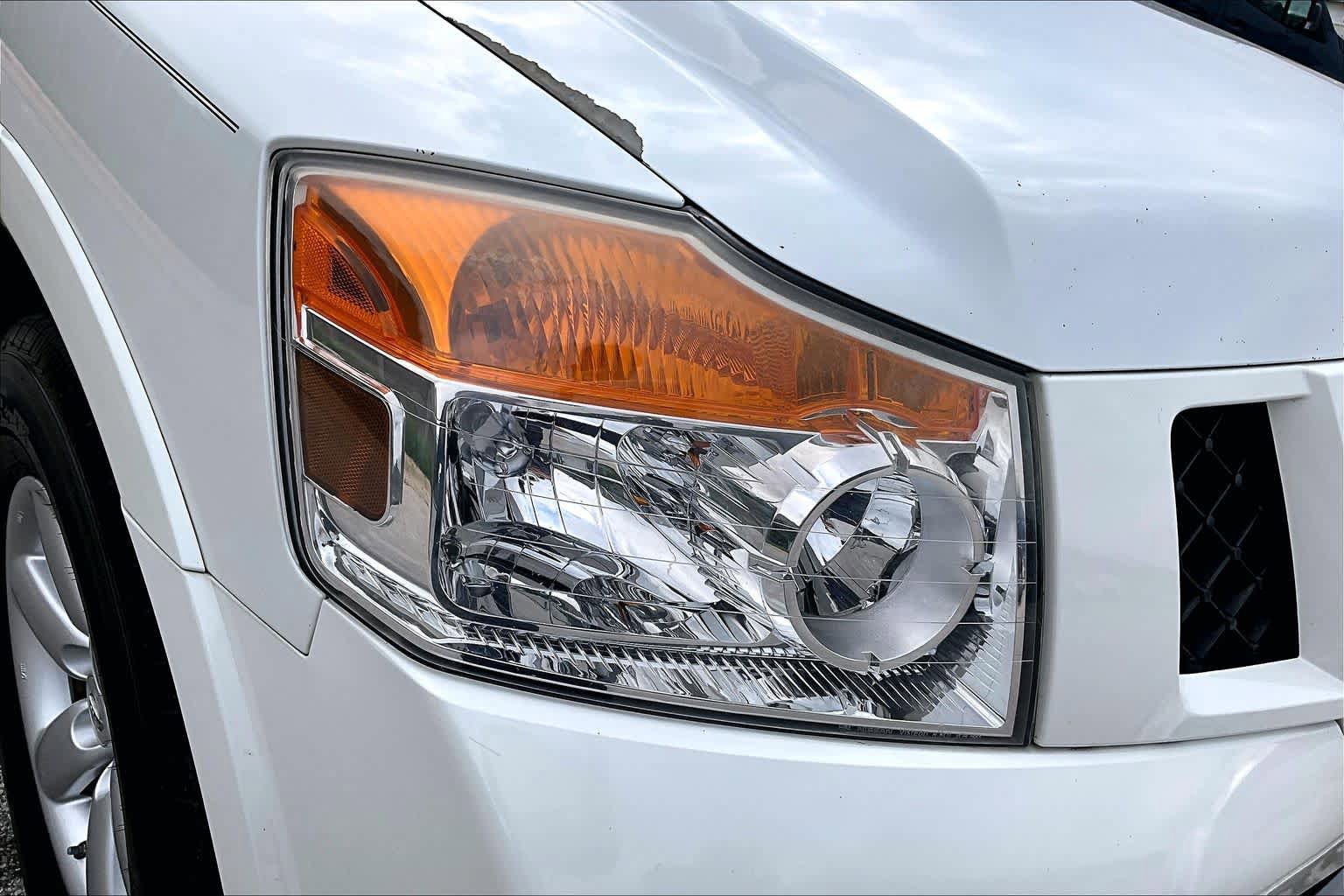Used 2015 Nissan Armada SV w/ SV Driver Package RWD image 27