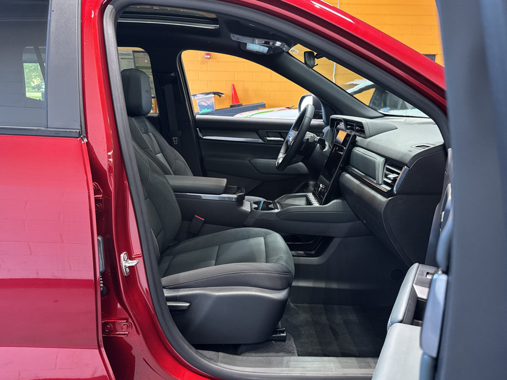 New 2026 GMC Terrain AT4 AWD/4WD image 19