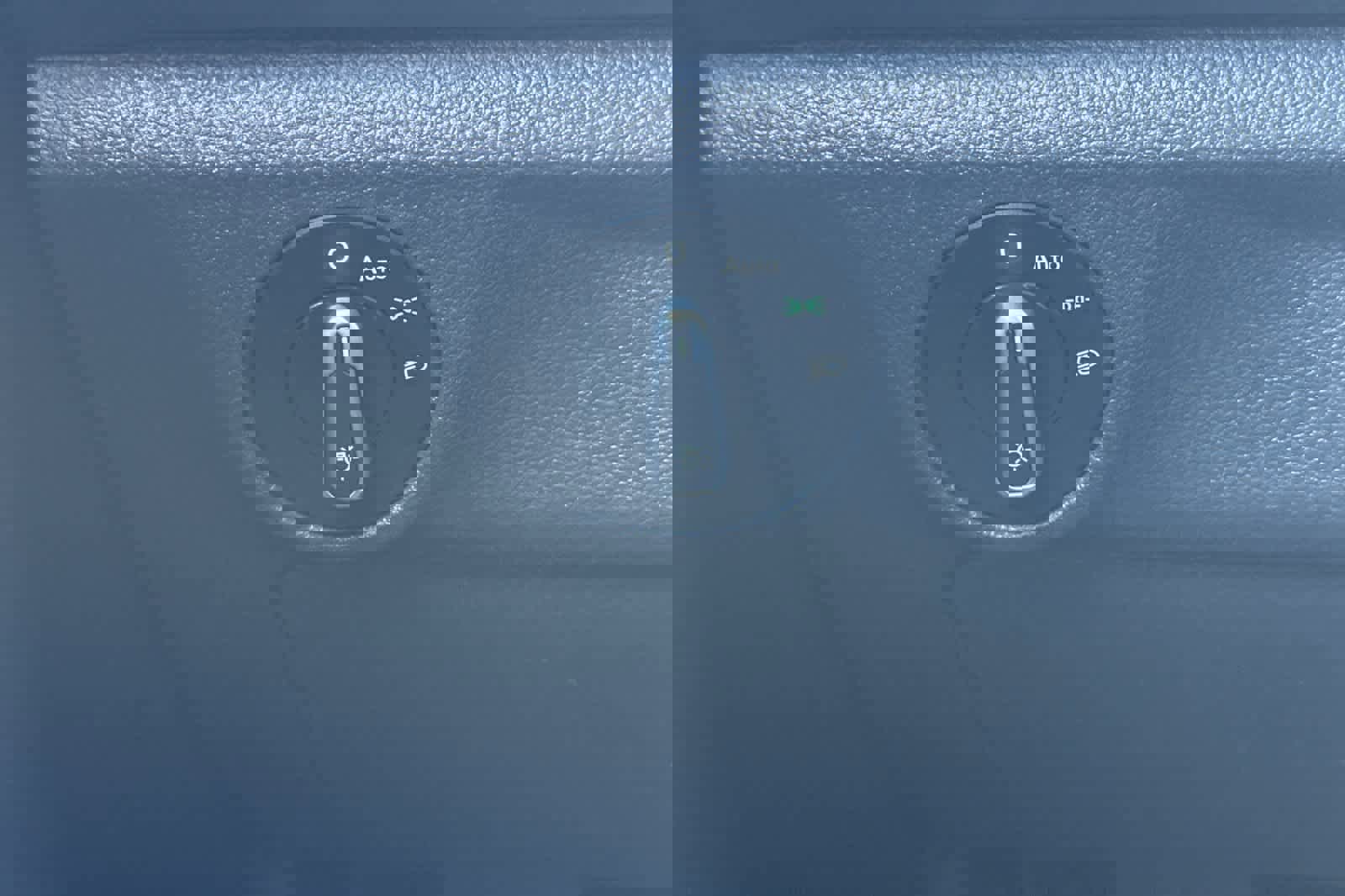 Used 2022 Volkswagen Jetta Sport image 27