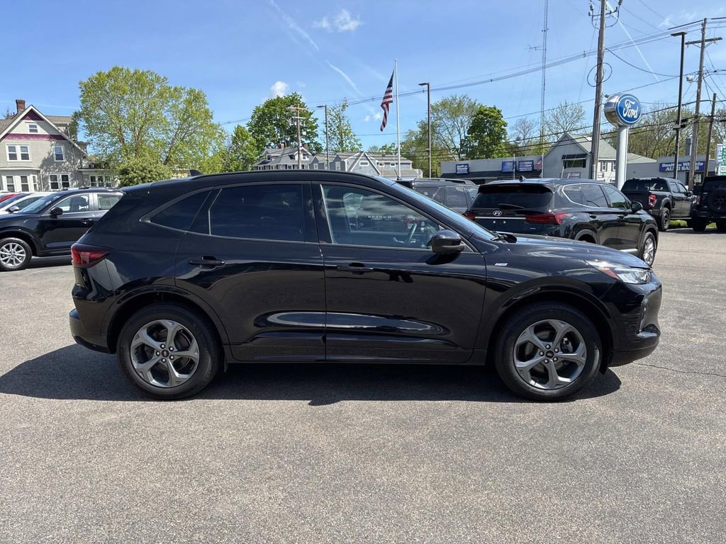 Used 2024 Ford Escape ST-Line Select w/ Tech Pack #1 AWD/4WD image 8