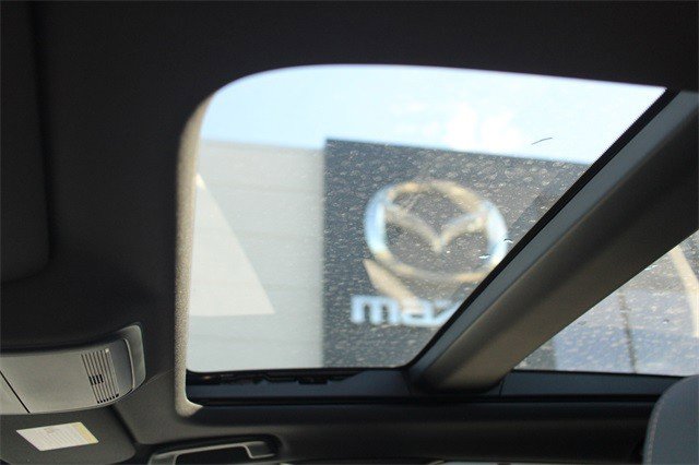 Certified 2025 MAZDA CX-70 Plug-In Hybrid w/ Premium Plus image 31