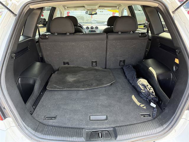 Used 2013 Chevrolet Captiva Sport LT FWD image 11