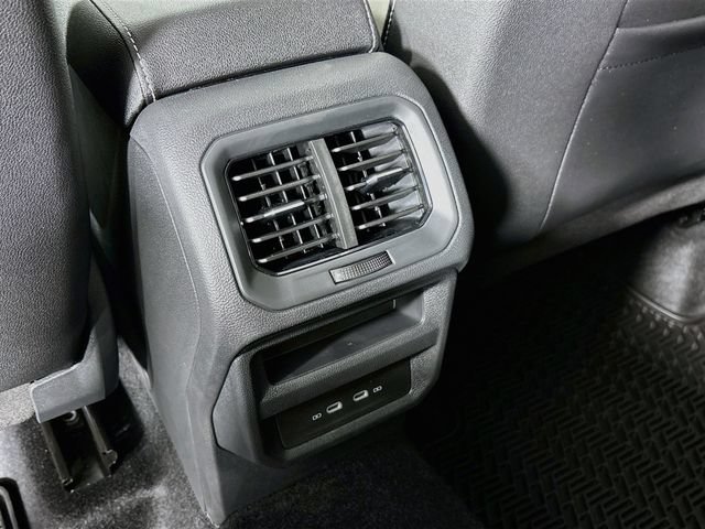 New 2026 Volkswagen Taos SE AWD/4WD image 25