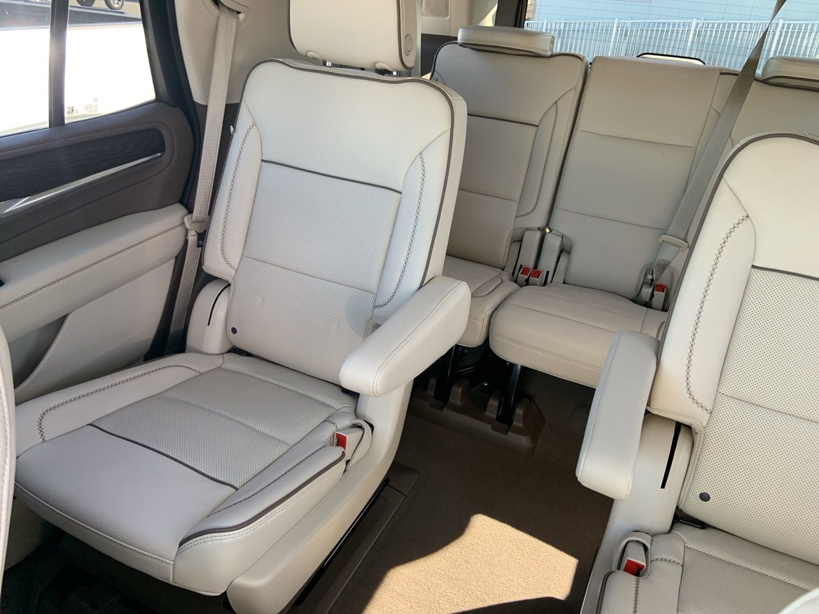 Certified 2024 GMC Yukon Denali image 21