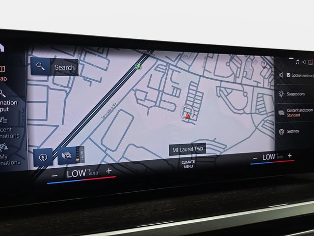 Certified 2024 BMW 330i xDrive Sedan w/ Convenience Package AWD/4WD image 18