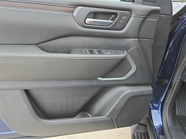 New 2026 Nissan Armada Platinum image 11