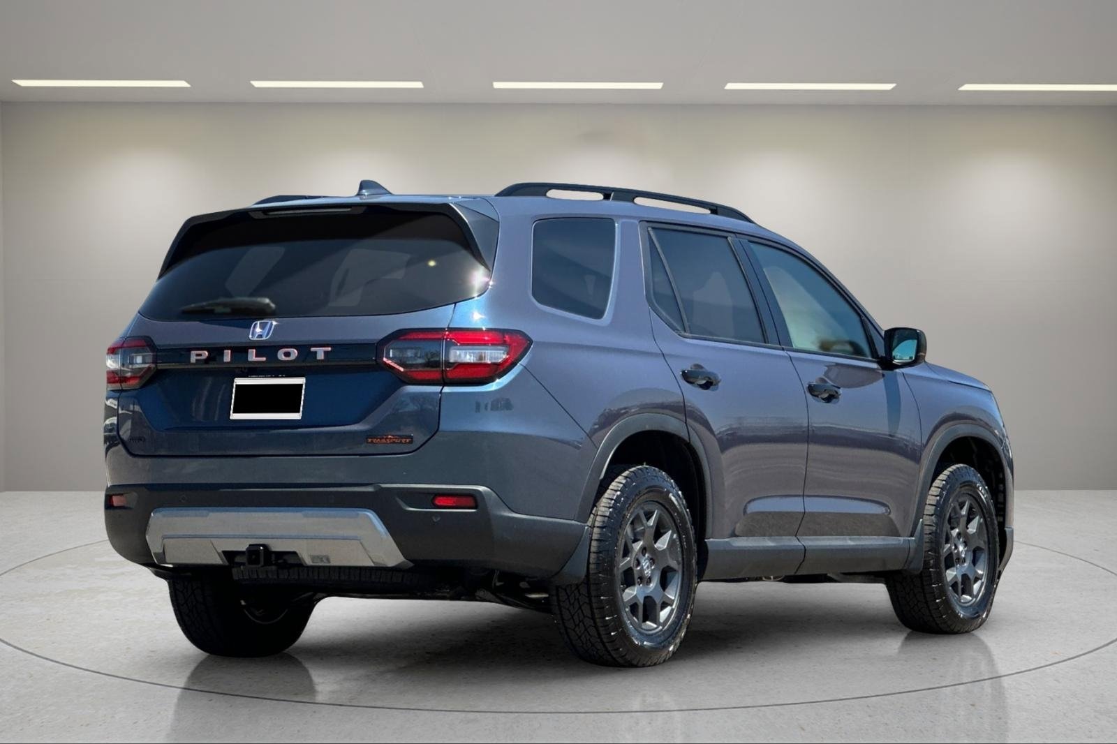 New 2026 Honda Pilot TrailSport image 3