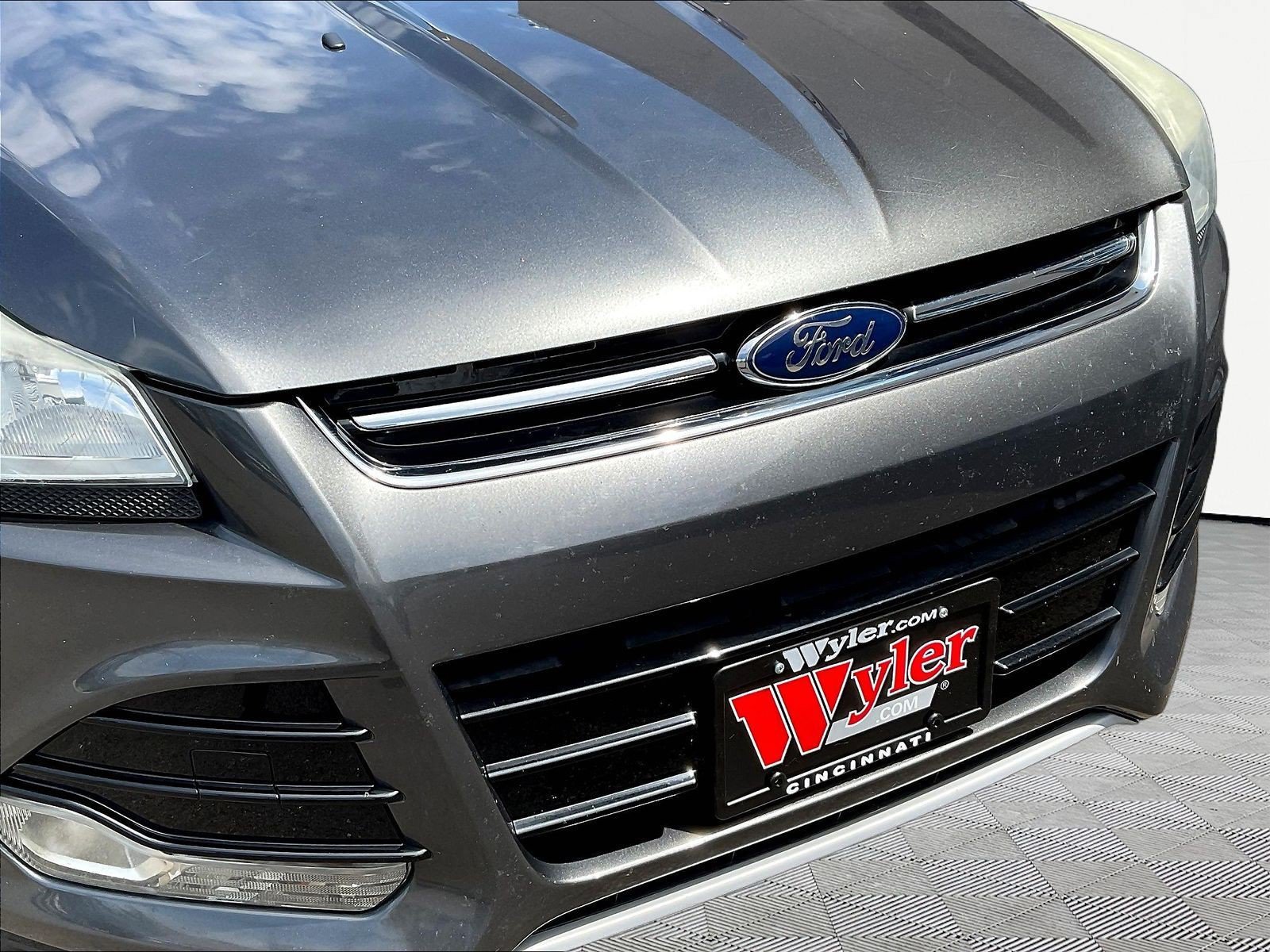 Used 2015 Ford Escape Titanium FWD image 33