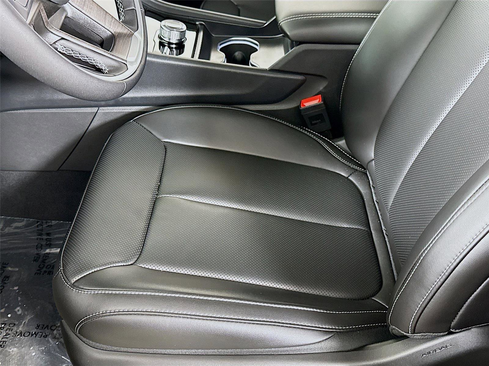 New 2026 Jeep Grand Cherokee L Limited w/ Luxury Tech Group II image 14