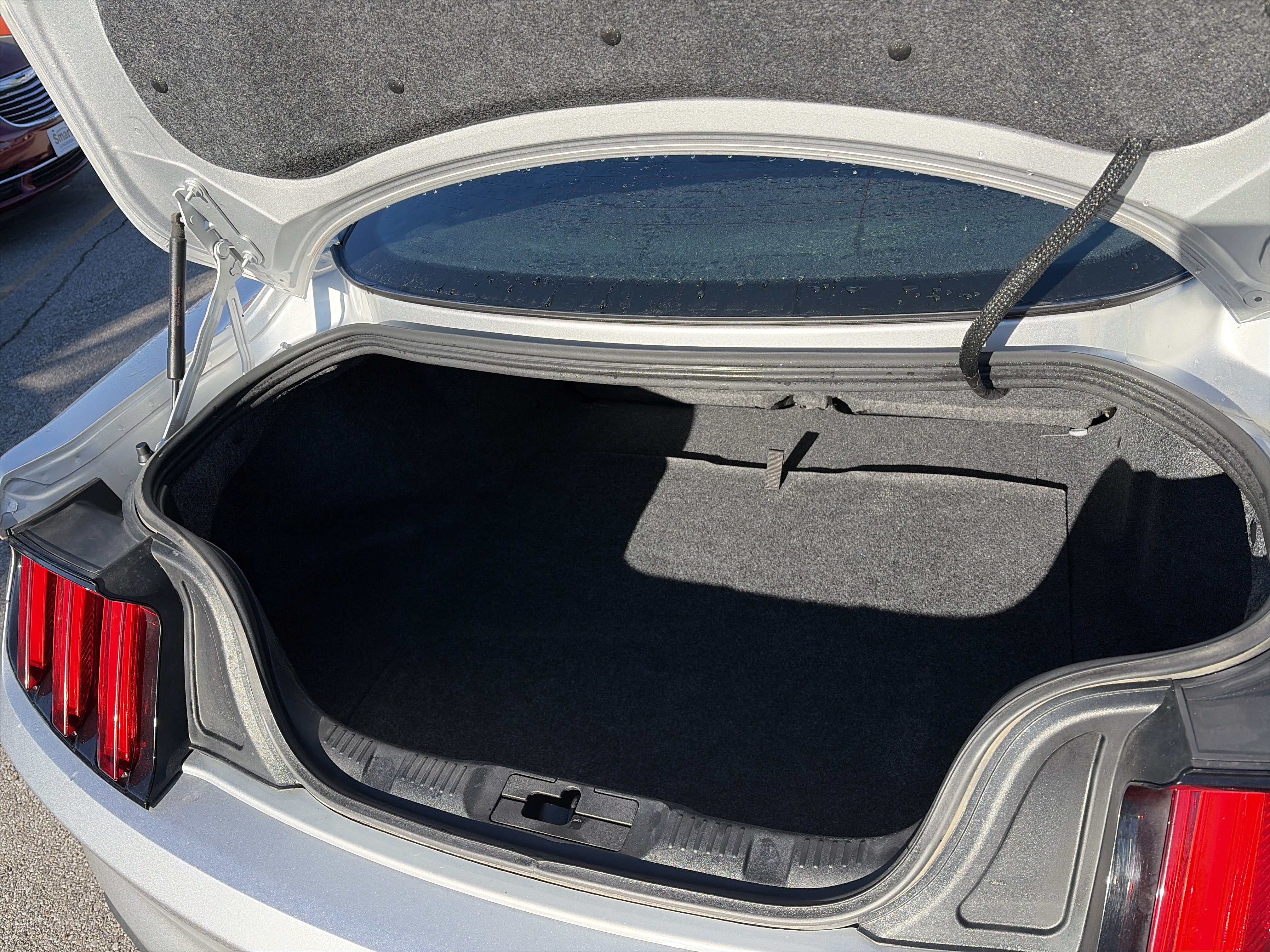 Used 2015 Ford Mustang GT Premium RWD image 12