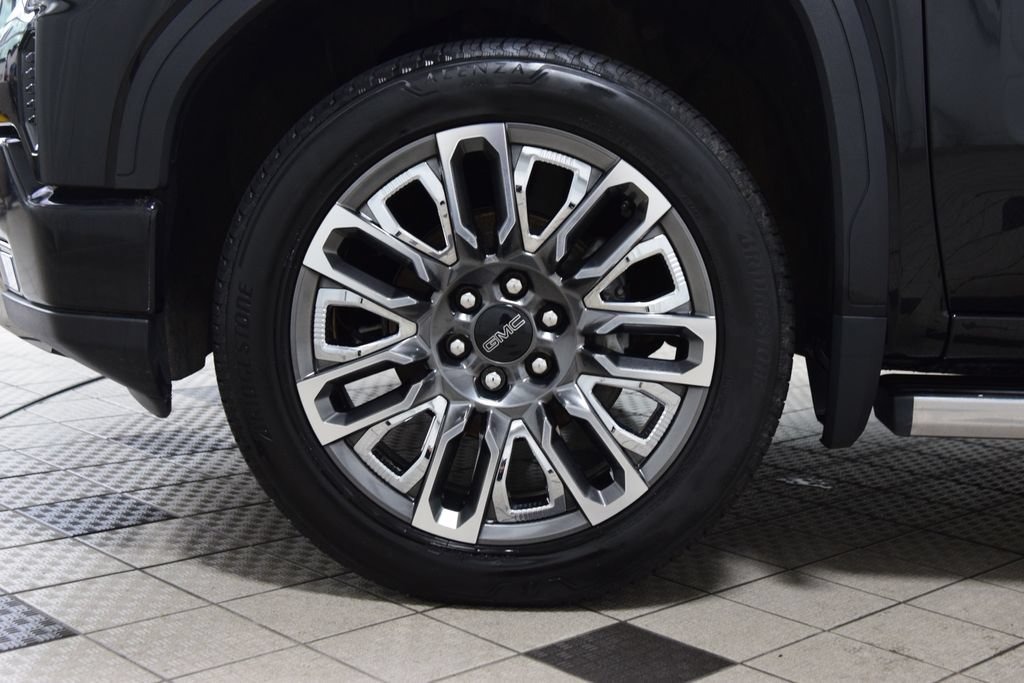 Used 2024 GMC Sierra 1500 Denali Ultimate AWD/4WD image 30