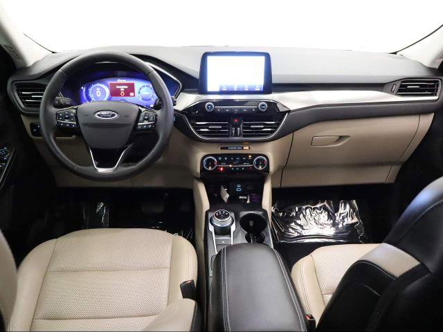 Certified 2022 Ford Escape Titanium w/ Class II Trailer Tow Package image 25